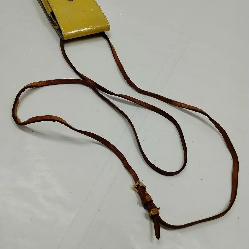 Vintage Louis Vuitton LV Crossbody Walker bag Yellow Vernis